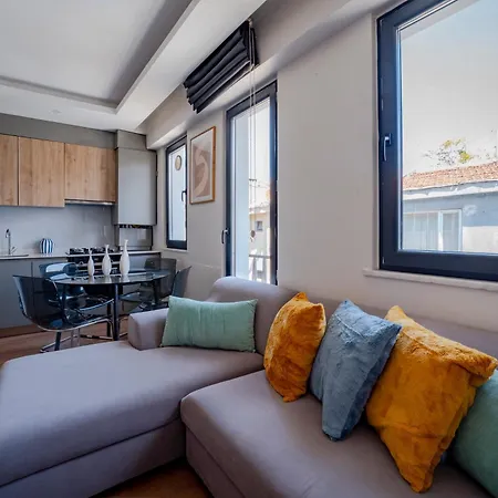 3-bedroom 2-bathroom Duplex With Elevator * Isztambul