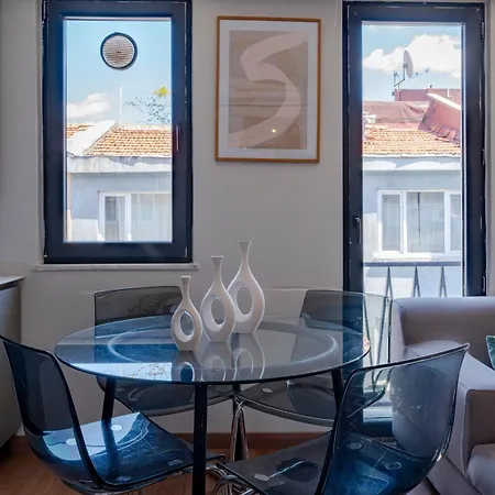 3-bedroom 2-bathroom Duplex With Elevator اسطنبول