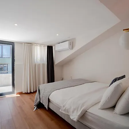 3-bedroom 2-bathroom Duplex With Elevator 伊斯坦布尔